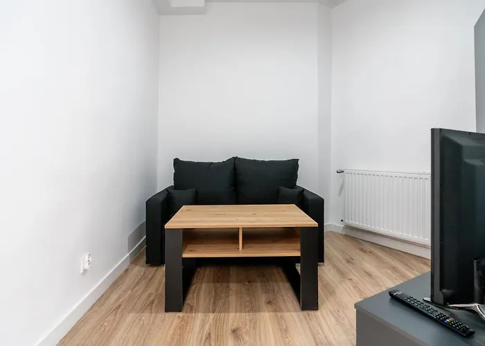 Krzywa By Bookinghost